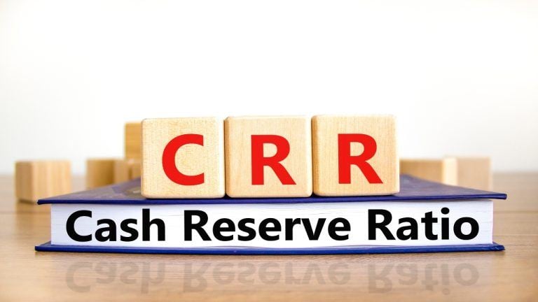 30% of stablecoin reserves