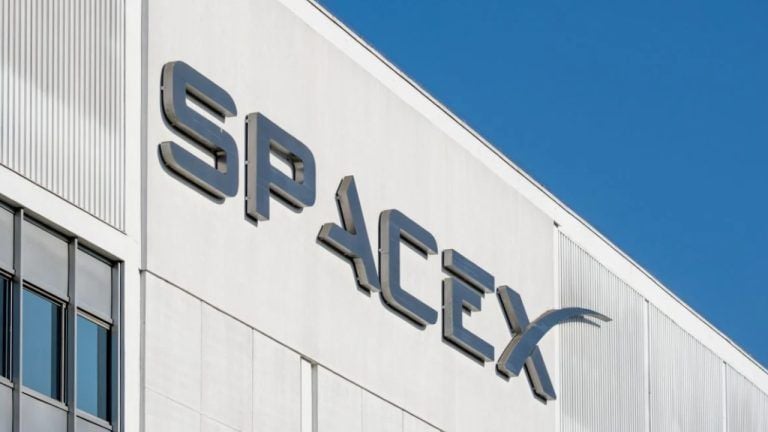 SpaceX building