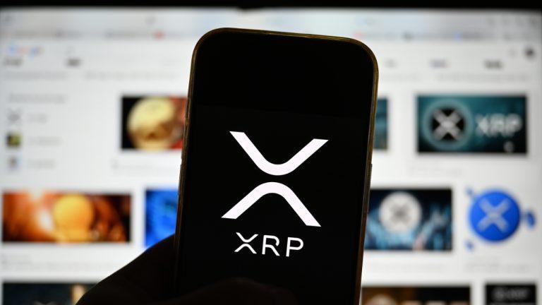 XRP Gains From RLUSD Growth as $900M Trading Boom Deepens Liquidity, Says Evernorth
